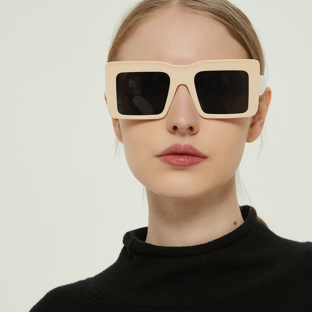 Women square sunglasses with transparent frame and UV protection Bowlift