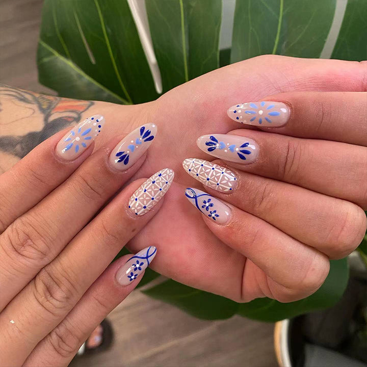 Artful Nail Tips with Flower Motif Bowlift
