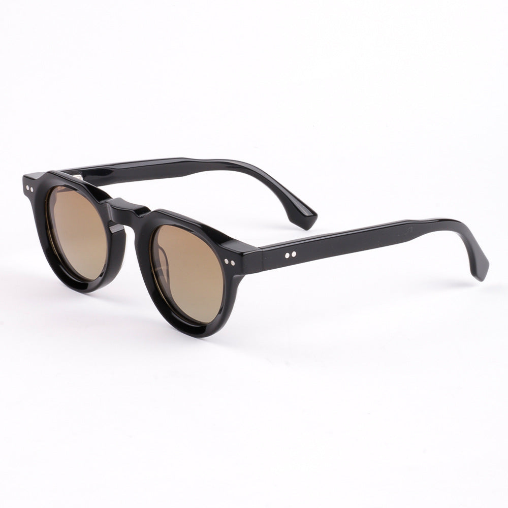Ladies fashionable sunglasses in unique retro design with polarized lenses Bowlift