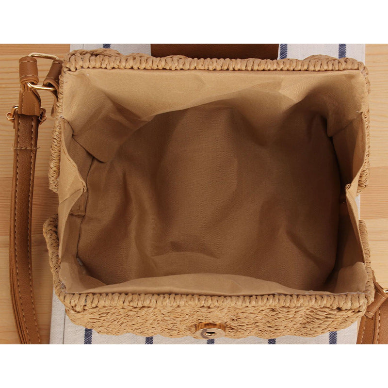 Handbag in Playful Boho Style Bowlift