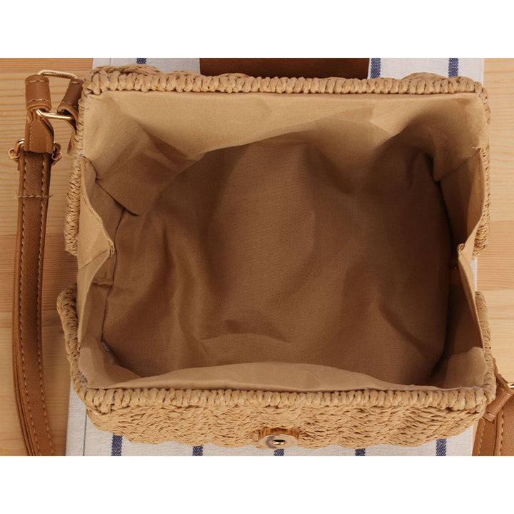 Handbag in Playful Boho Style Bowlift