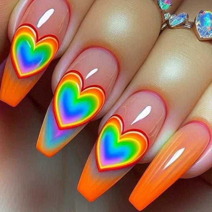 Artificial nails with Romantic Heart Design Bowlift