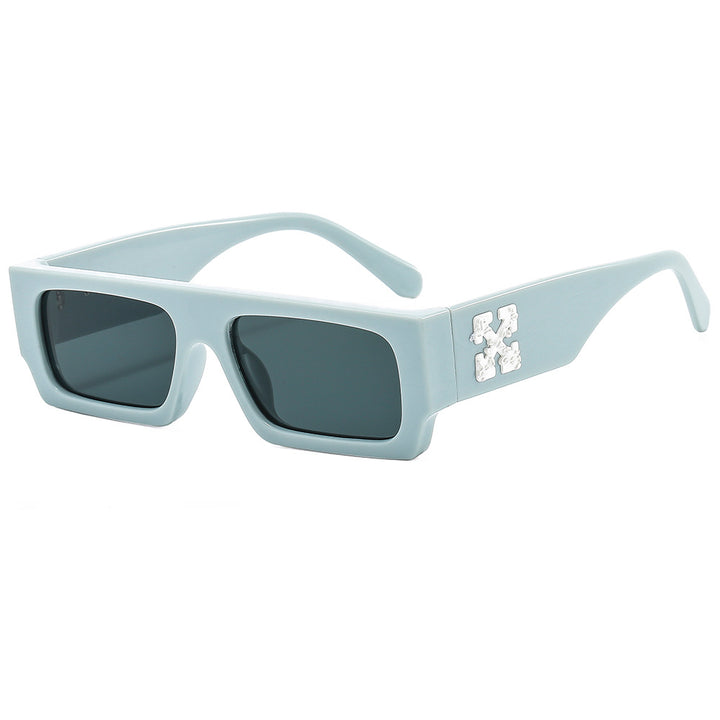 Ladies fashionable sunglasses Bowlift