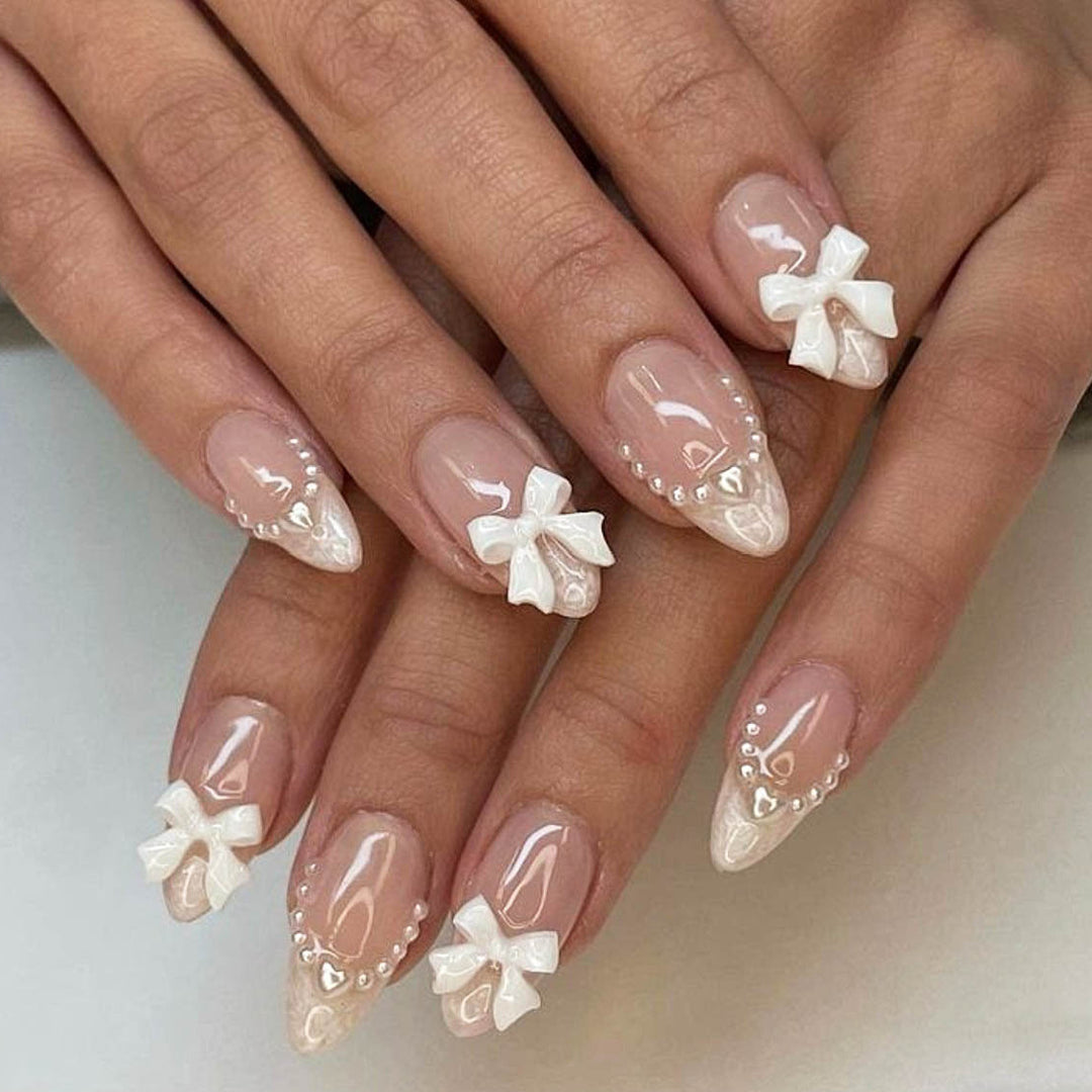 Elegant 3D Bow-Embellished Nail Art Extensions Bowlift