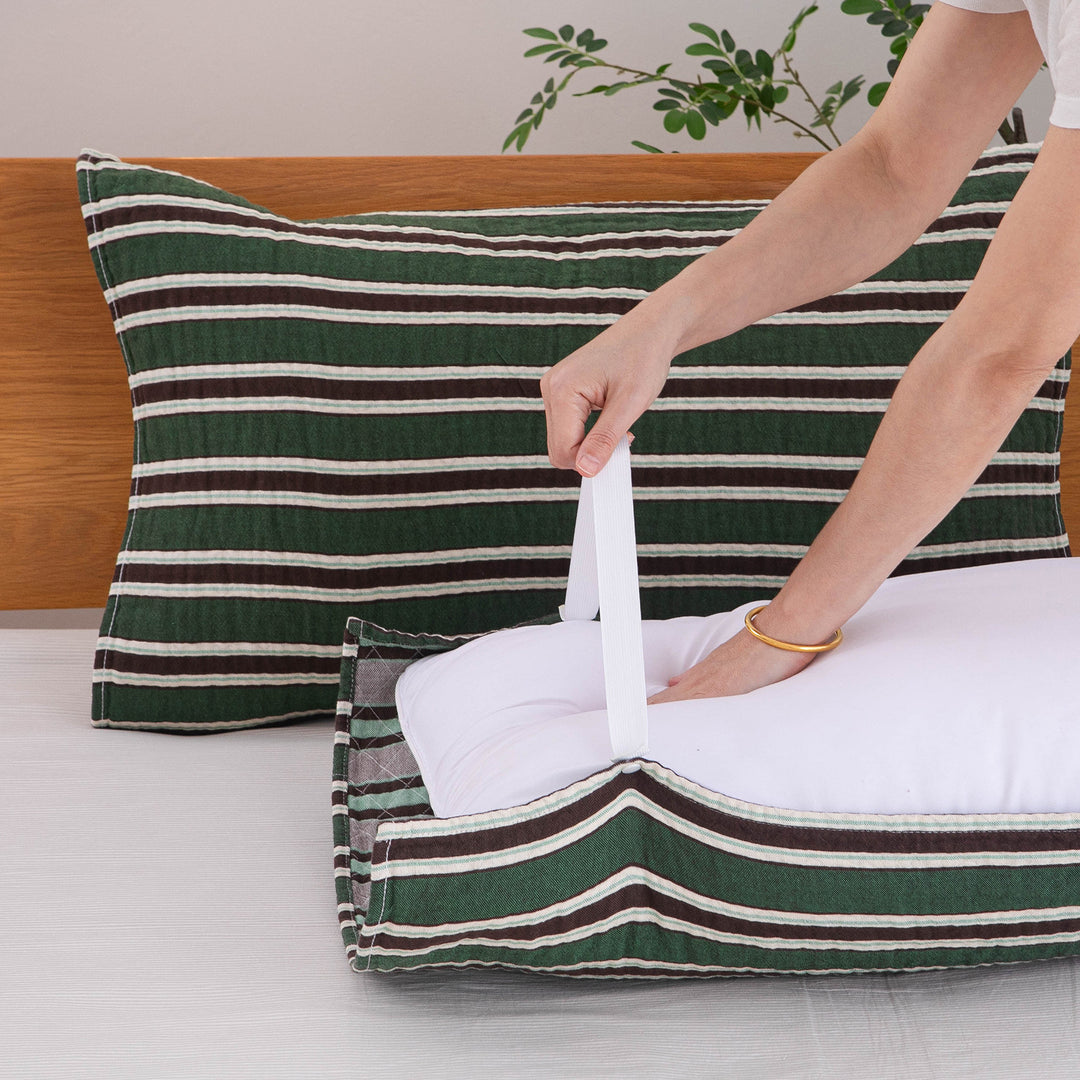Unisex pillow with practical carrying handle Bowlift