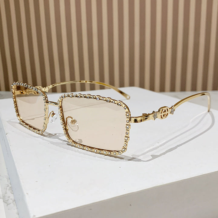 Women's elegant square sunglasses with luxurious rhinestone frame Bowlift