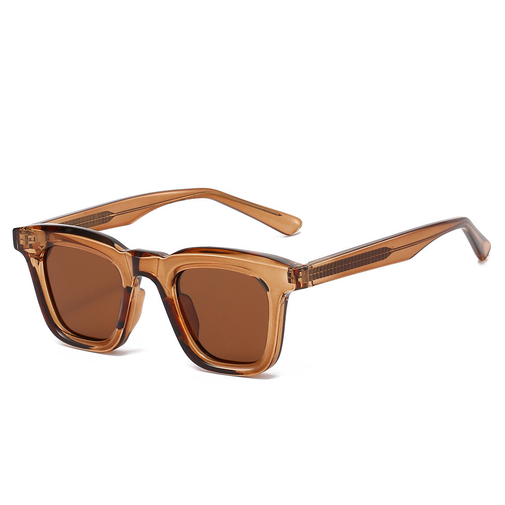 Women's fashionable sunglasses in modern square design with high UV protection Bowlift