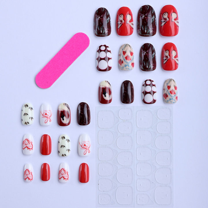 Artificial nails with romantic and playful designs Bowlift