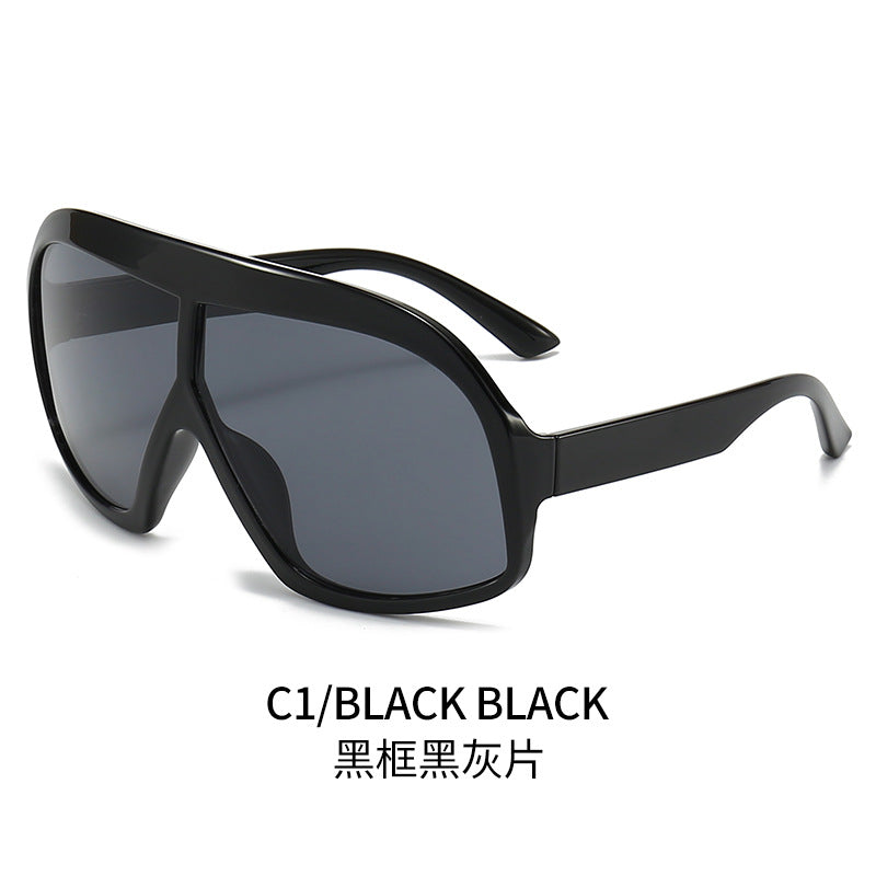 Women's sporty sunglasses with wide frame and polarized lenses Bowlift