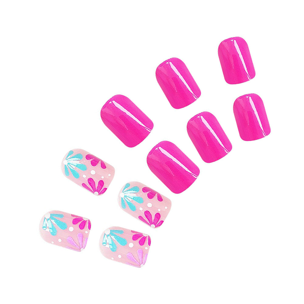 Artistic Floral Gel Nail Design Bowlift