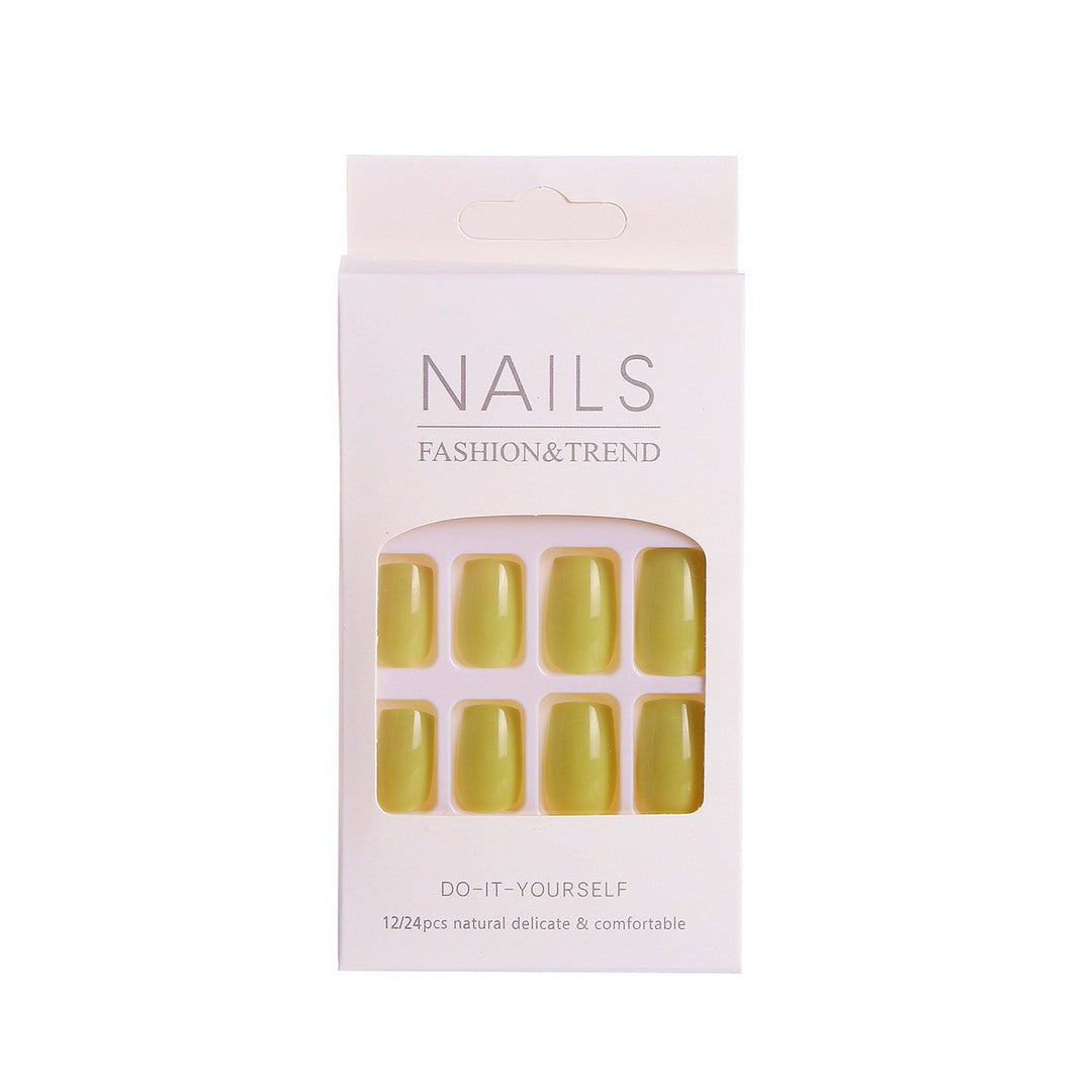 Glossy Press-On Nail Set with Almond Shape Bowlift