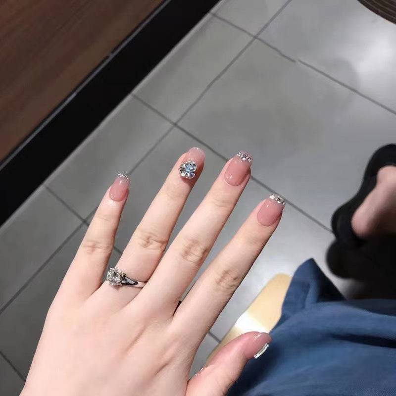 Glamorous artificial nail designs Bowlift