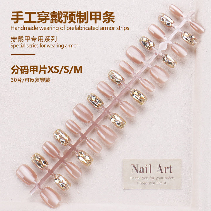 Glamorous Press-On Nail Art Set with Rhinestone Accents Bowlift