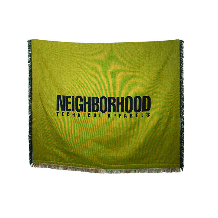 Soft and Cuddly Throw Blanket Bowlift
