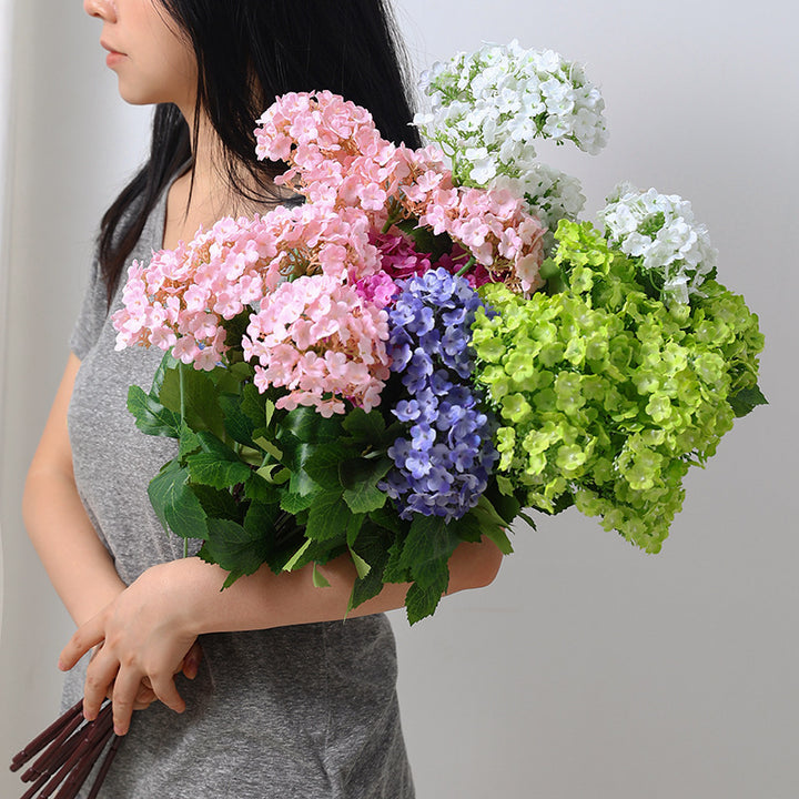 High-quality artificial flower bouquet Bowlift