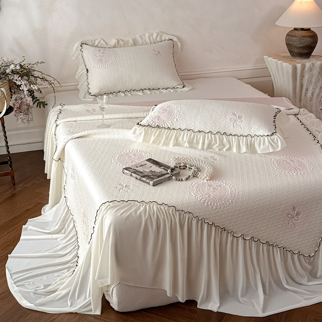 Women’s Bedding Set Bowlift