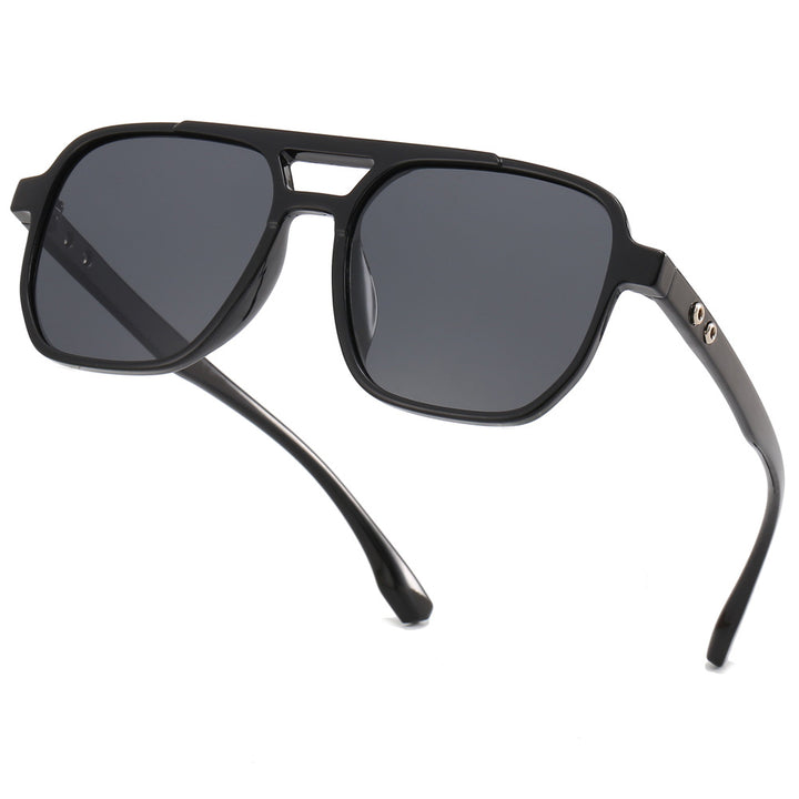 Ladies' fashionable glasses in robust sports design Bowlift