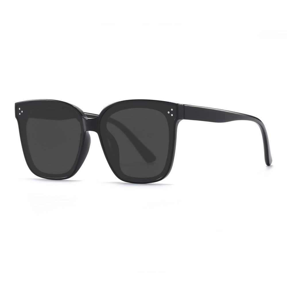 Women's stylish square sunglasses with sturdy frame and UV protection Bowlift