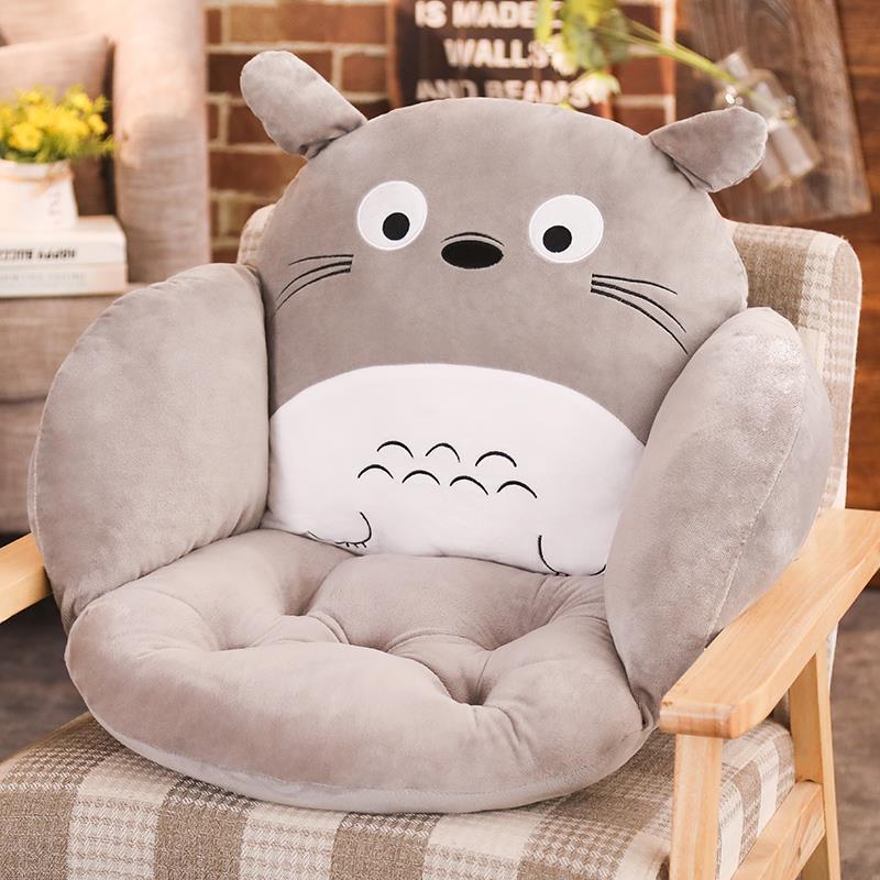Plush seat cushion with cute bear motif Bowlift