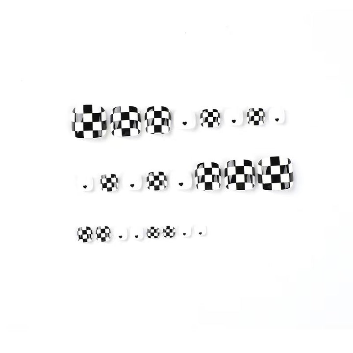 Stylish Checkerboard Pattern Artificial Nails Bowlift