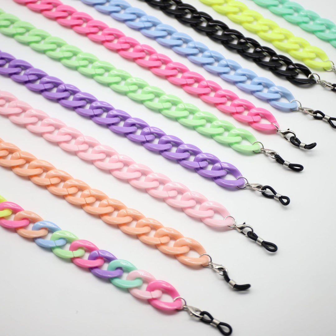 Stylish Statement Chain Bowlift
