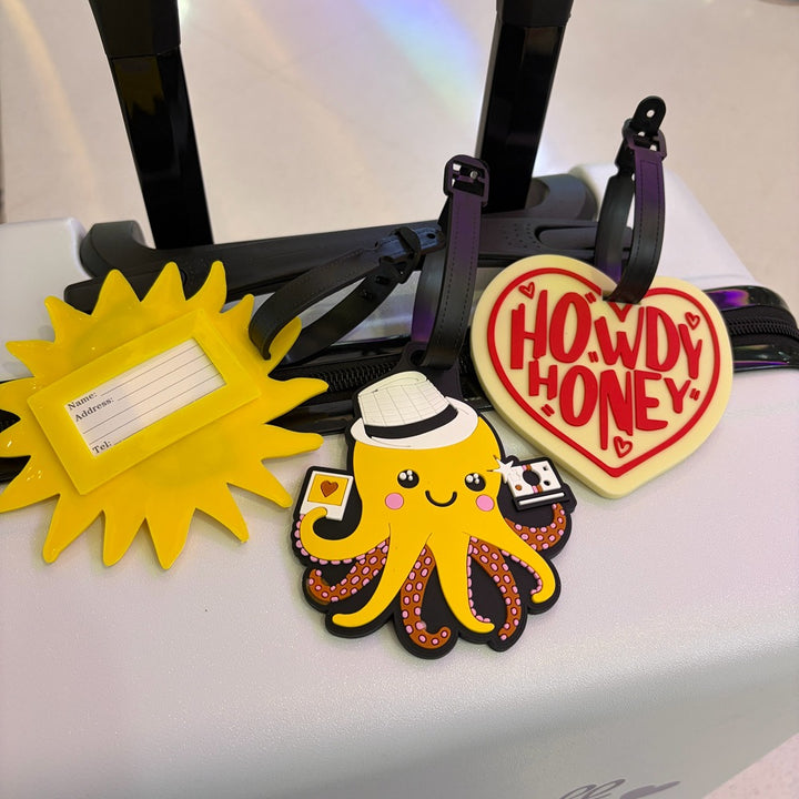 Heart-Shaped Silicone Luggage Tag Bowlift