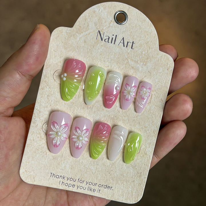 Decorative Floral Artisan Press-On Nails Bowlift