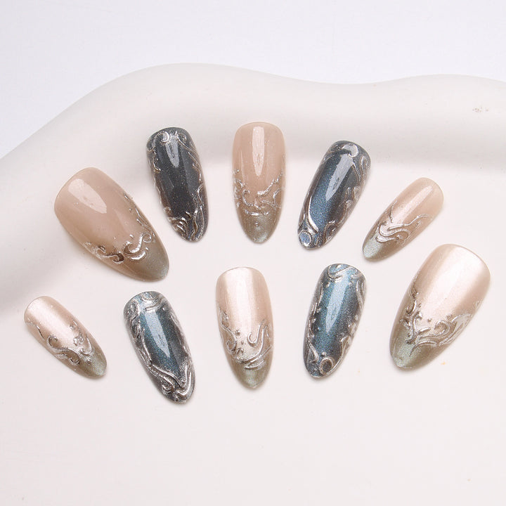 Elegant Glittering Press-On Nails Bowlift
