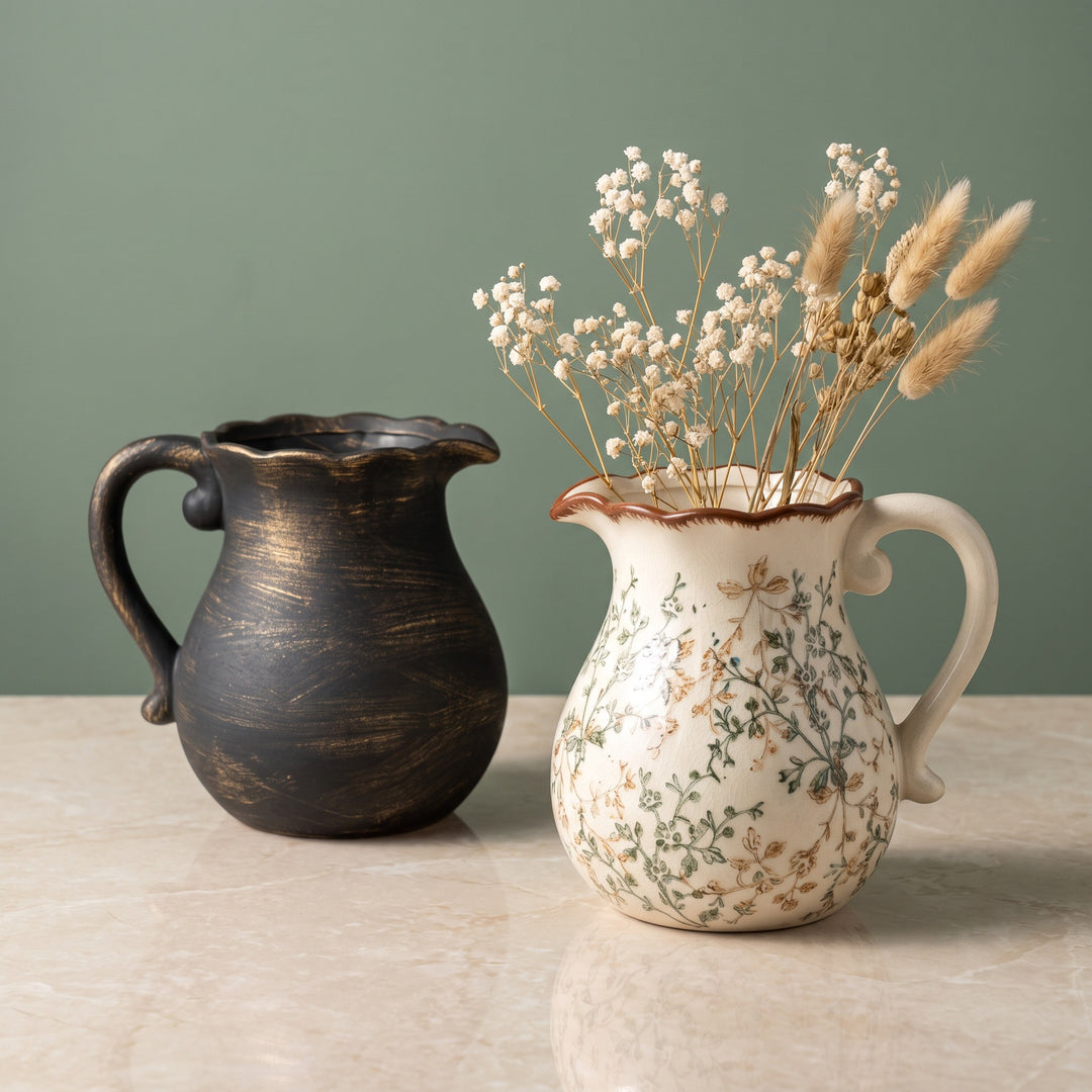 Elegant ceramic jug with floral patterns Bowlift