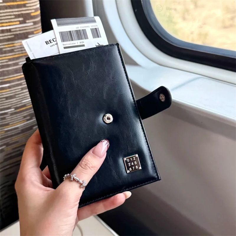 Premium Leather Travel Organizer Bowlift