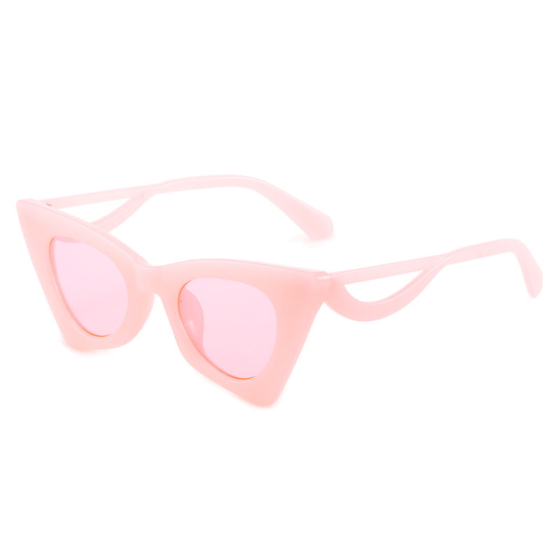 Women's Cat-Eye Sunglasses with Elegant Design Elements Bowlift