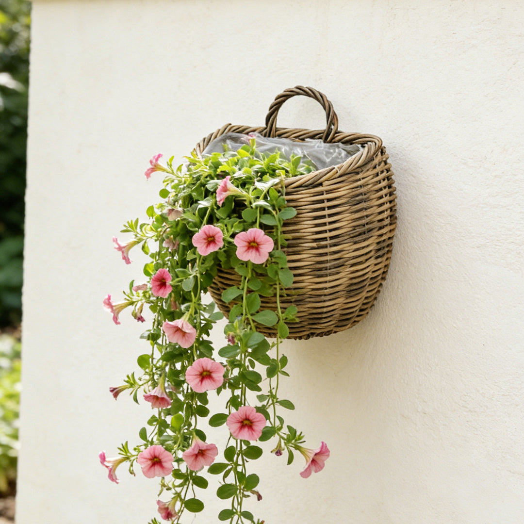 Decorative storage basket with handle Bowlift