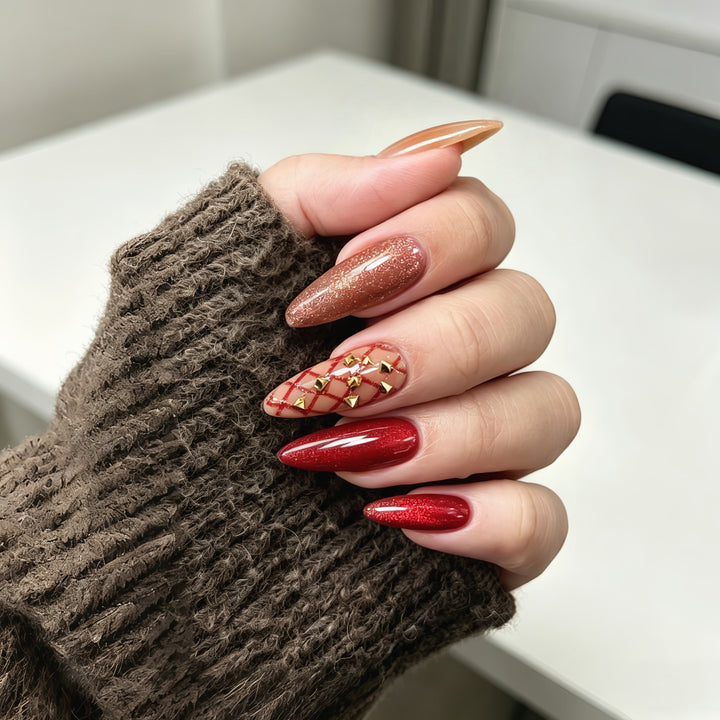 Designer Artificial Nails Bowlift