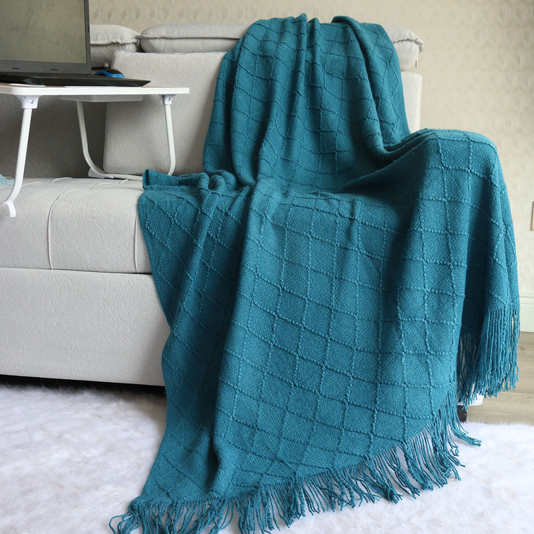 Luxurious Textured Knit Throw Blanket Bowlift