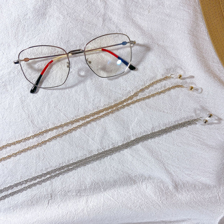 Fashionable glasses frame with chain strap Bowlift