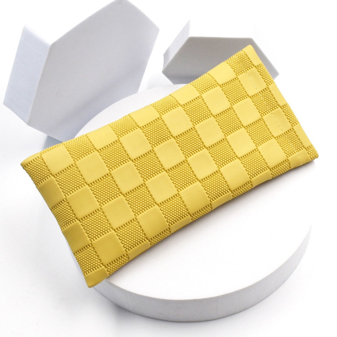 Textured Eyewear Protection Sleeve Bowlift