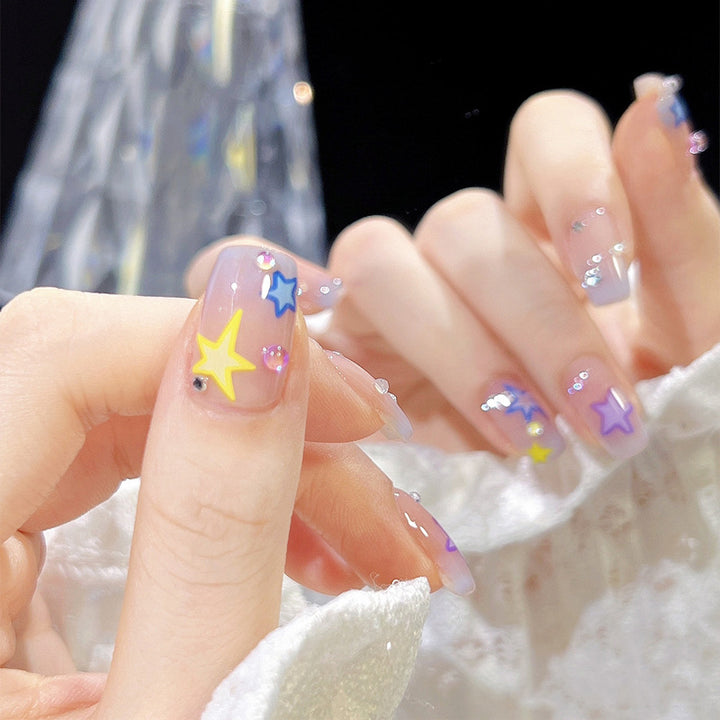 Artificial nail set with elegant blooming decorations and delicate ombre effect Bowlift