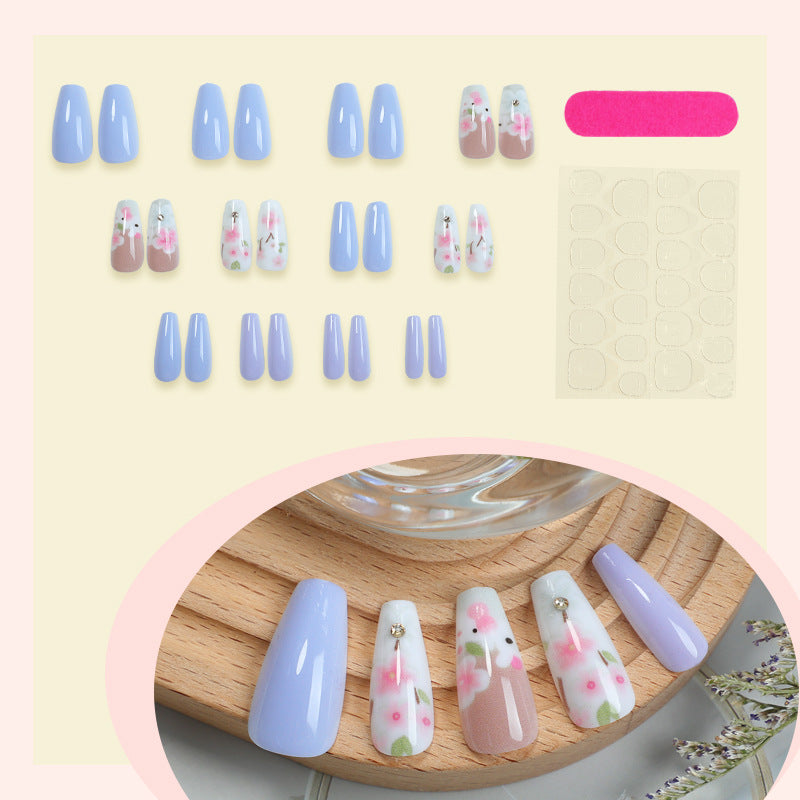 Elegant Press-On Nail Set with Floral Accents Bowlift 1788496046