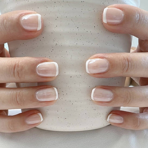 French Tip Press-On Nails Bowlift