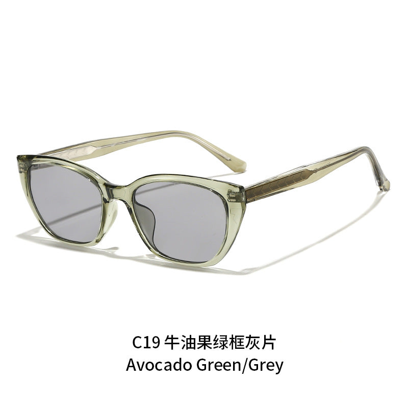 Women's futuristic sunglasses with striking frame Bowlift