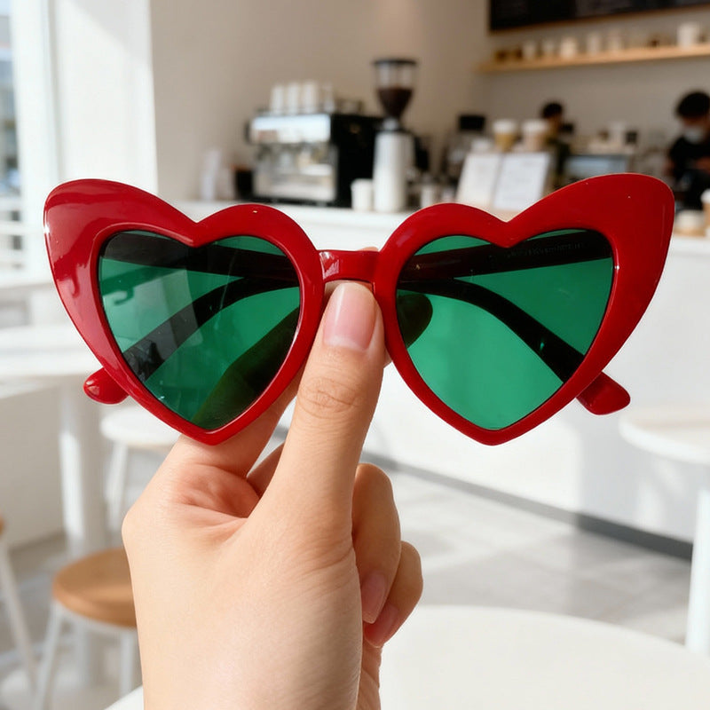 Vintage Heart-Frame Sunglasses Bowlift