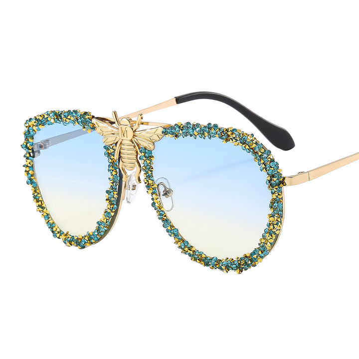 Women Glamorous Oversized Sunglasses with Unique Decorative Frame Bowlift
