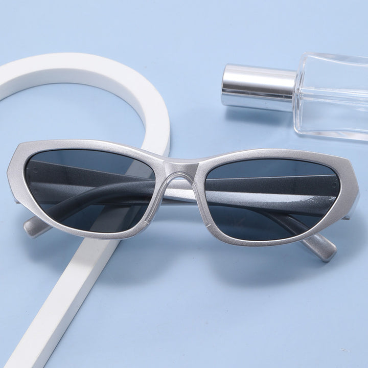 Ladies fashionable sunglasses with mirrored lenses Bowlift