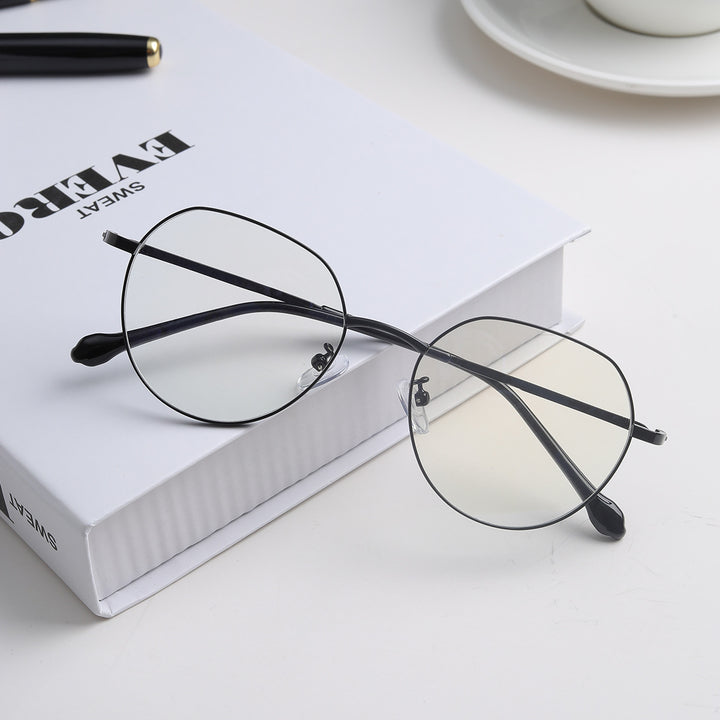 Women's fashionable glasses in elegant, minimalist design Bowlift