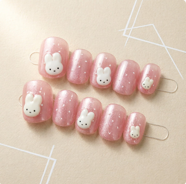 Cute Bunny Design Artificial Nails Bowlift