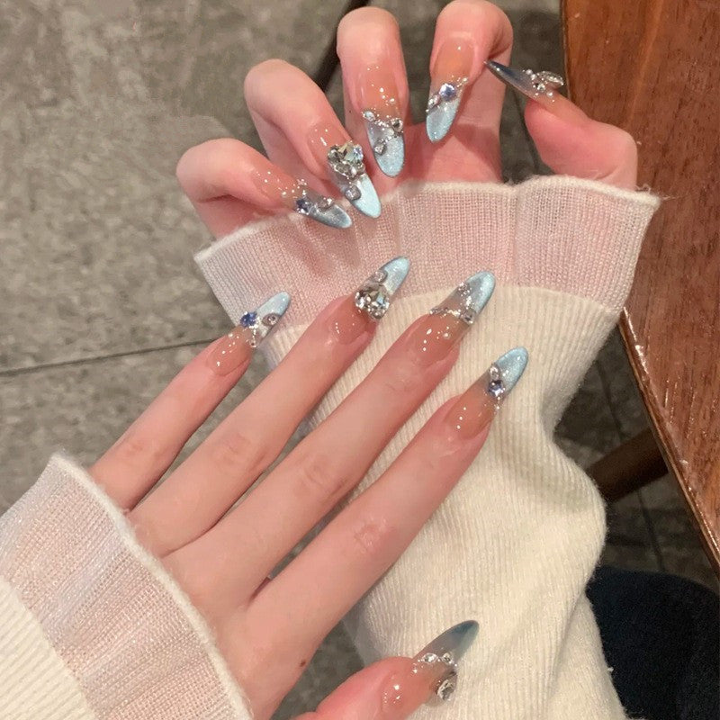 Ombre Art Nails Bowlift