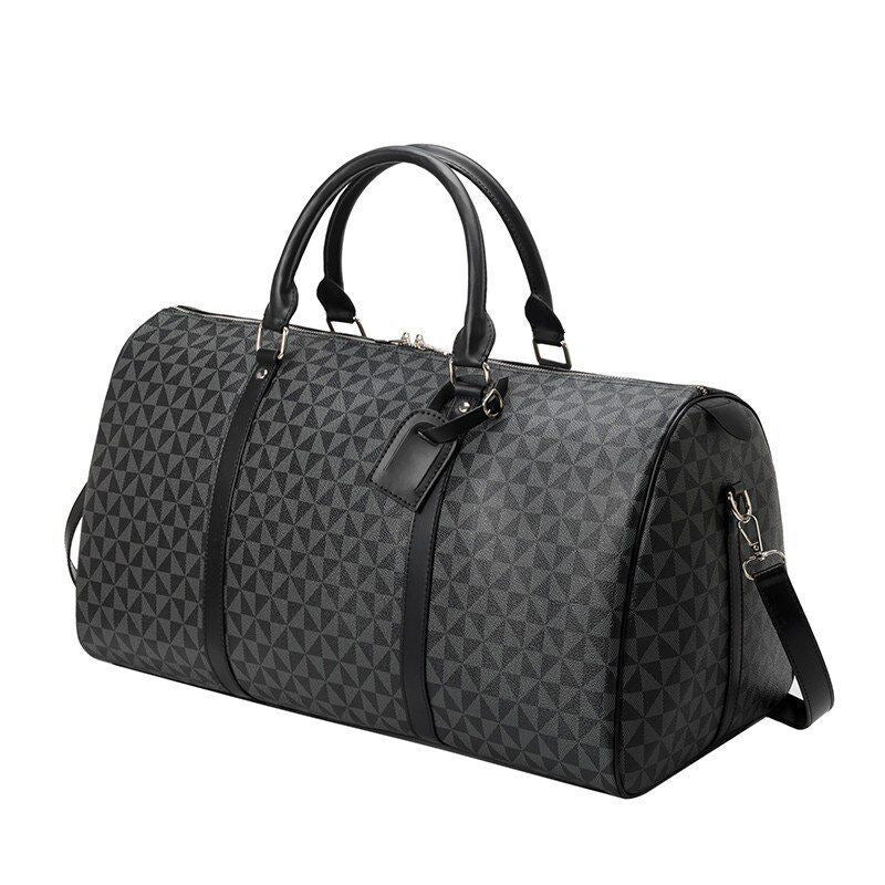 Spacious travel bag with stylish geometric design Bowlift