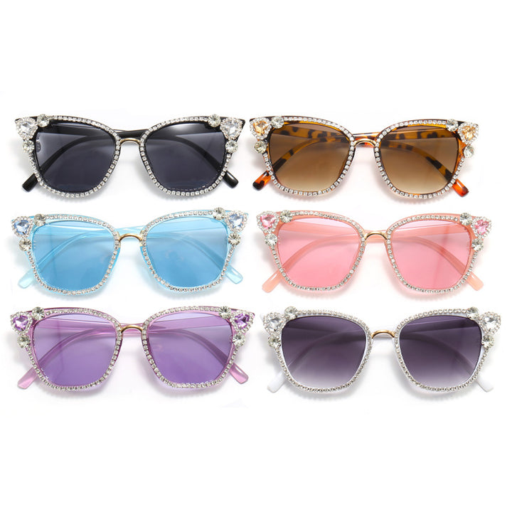 Women's Cat Eye Sunglasses with Sparkling Crystal Decorations Bowlift