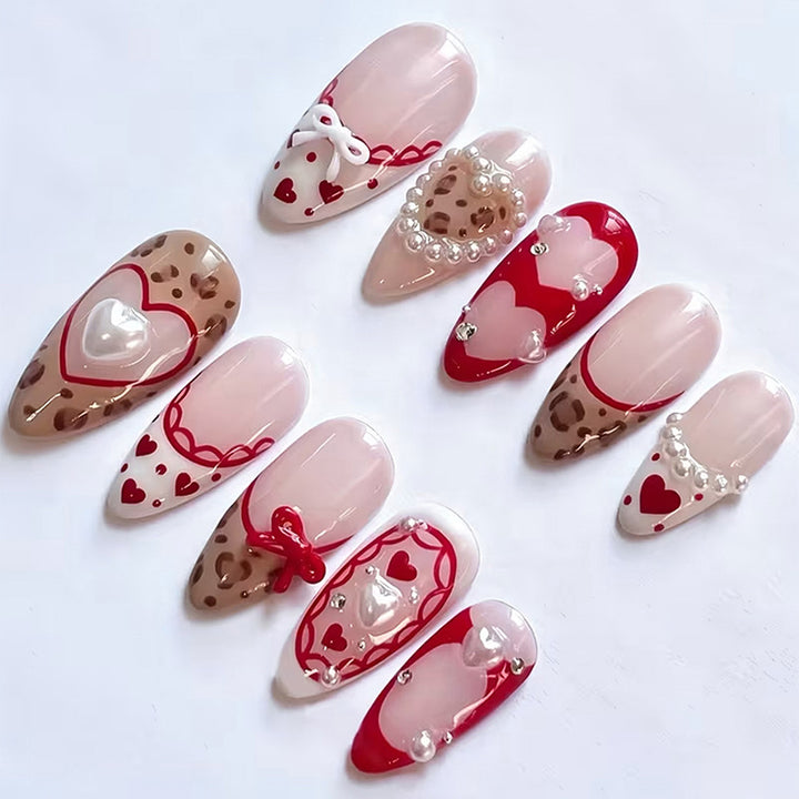 Romantic Heart-Shaped Press-On Nail Art Set Bowlift