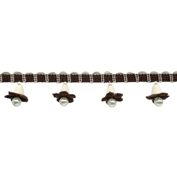 Elegant and Playful Lace Trim Bowlift